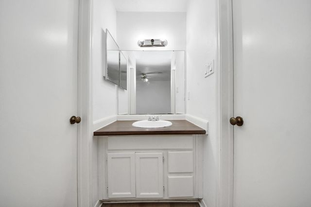 12500 Brookglade Circle 158, Houston, TX 77099