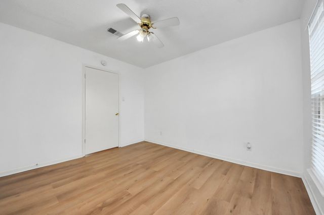 12500 Brookglade Circle 158, Houston, TX 77099