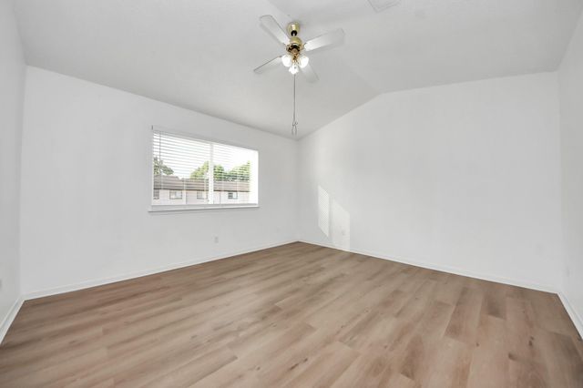 12500 Brookglade Circle 158, Houston, TX 77099
