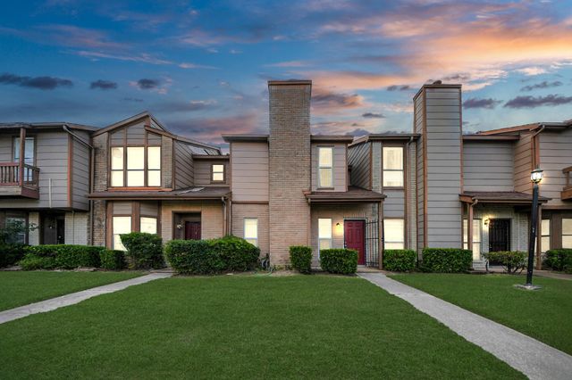 12500 Brookglade Circle 158, Houston, TX 77099