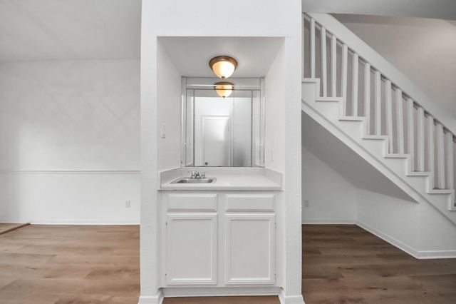 12500 Brookglade Circle 158, Houston, TX 77099
