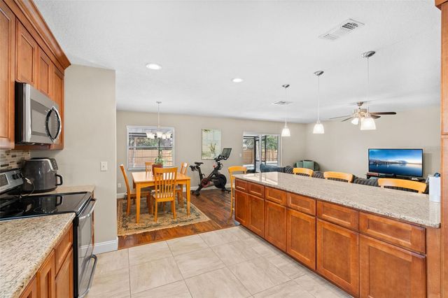 877 BENCHWOOD DRIVE, Winter Springs, FL 32708