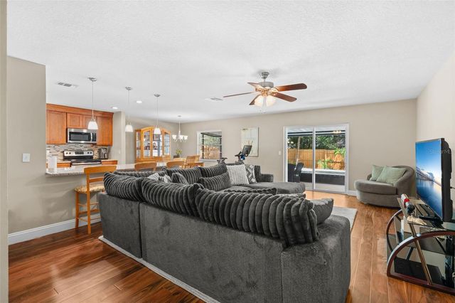 877 BENCHWOOD DRIVE, Winter Springs, FL 32708