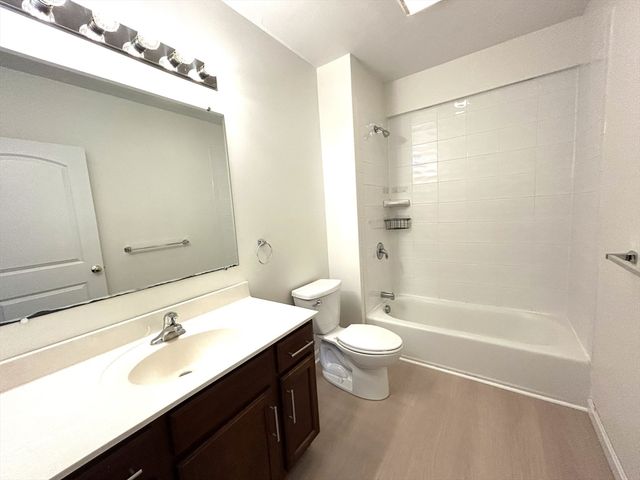 157 Beale Street 6, Quincy, MA 02170