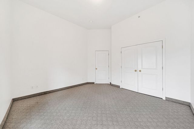 157 Beale Street 6, Quincy, MA 02170