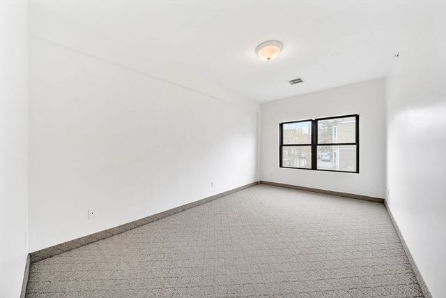 157 Beale Street 6, Quincy, MA 02170