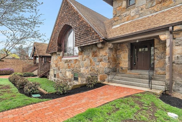 157 Beale Street 6, Quincy, MA 02170