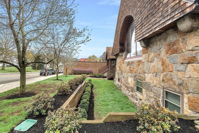 157 Beale Street 6, Quincy, MA 02170