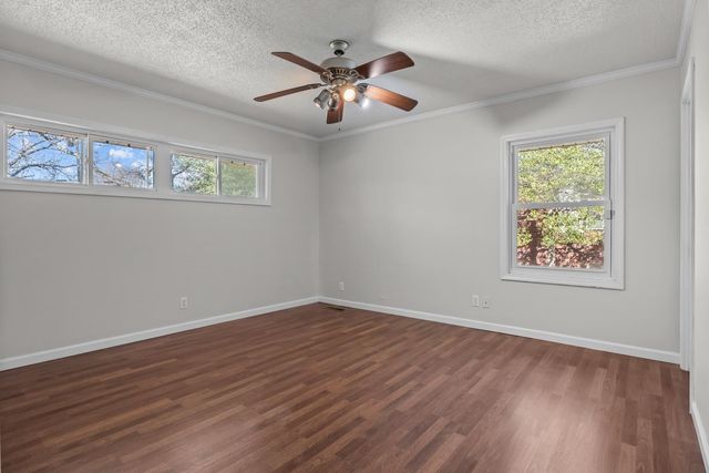 170 Westview St, Camden, TN 38320