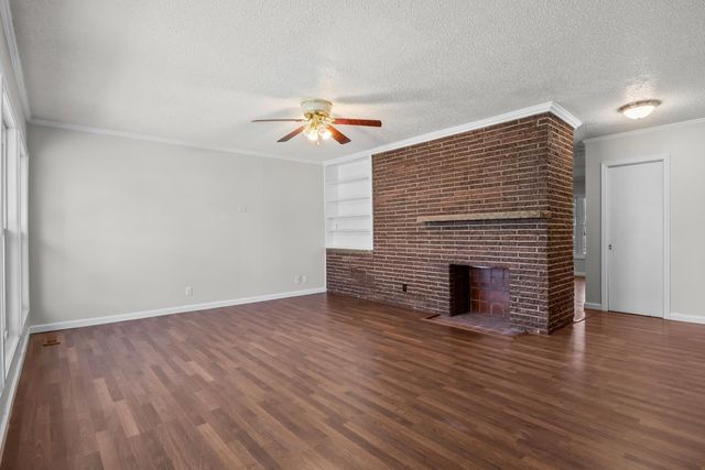 170 Westview St, Camden, TN 38320