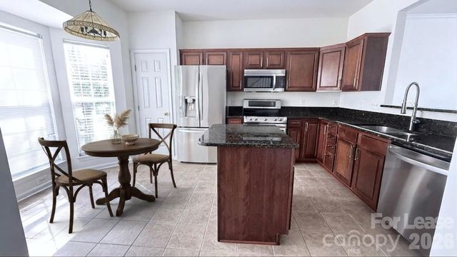 12731 Bullock Greenway Boulevard, Charlotte, NC 28277