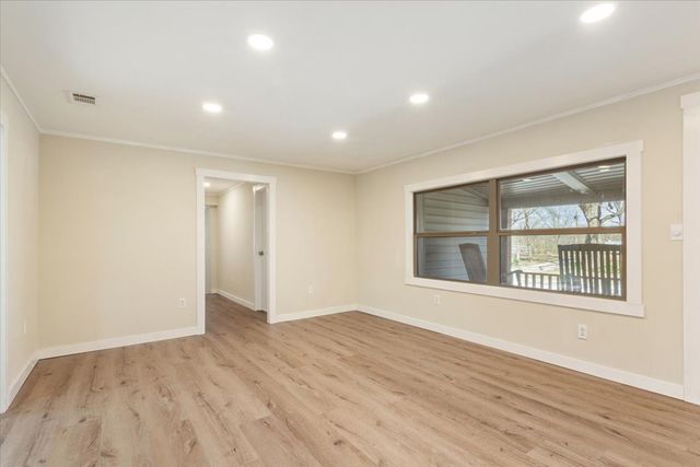 1453 Eagle Canyon Drive, China Spring, TX 76633