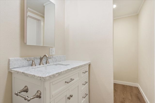 1453 Eagle Canyon Drive, China Spring, TX 76633