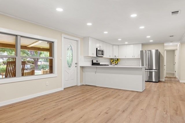 1453 Eagle Canyon Drive, China Spring, TX 76633