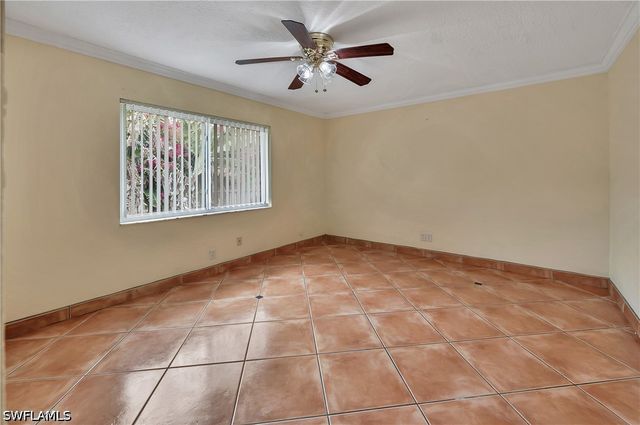 639 S Pompano DR, Naples, FL 34110