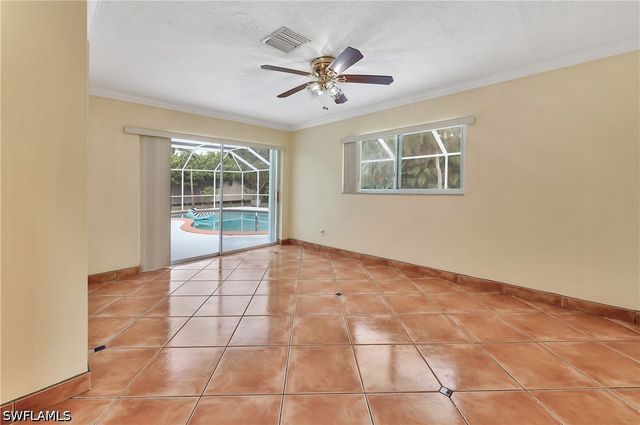 639 S Pompano DR, Naples, FL 34110
