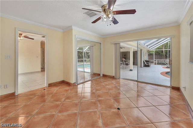 639 S Pompano DR, Naples, FL 34110