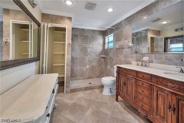 639 S Pompano DR, Naples, FL 34110