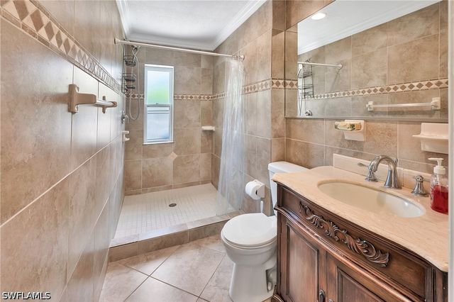 639 S Pompano DR, Naples, FL 34110