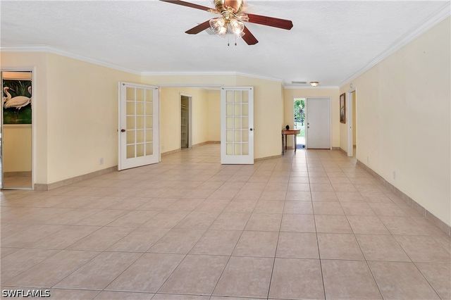 639 S Pompano DR, Naples, FL 34110