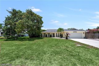 639 S Pompano DR, Naples, FL 34110