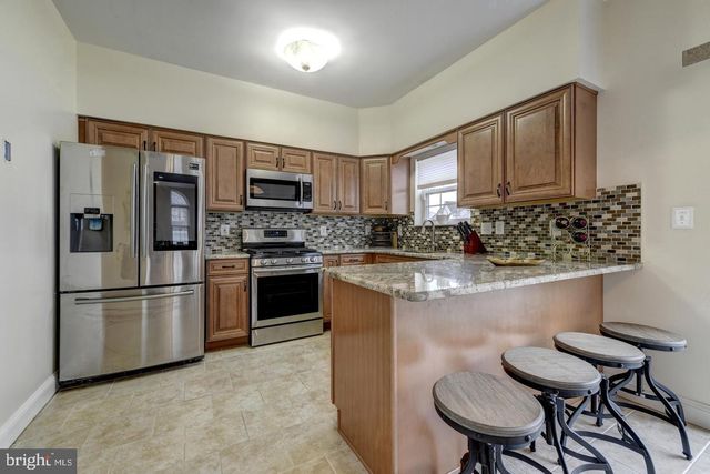 141 QUIET RD, Sicklerville, NJ 08081