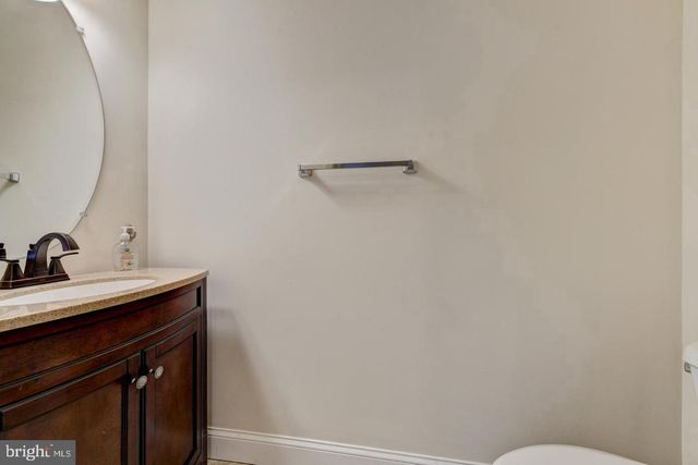 141 QUIET RD, Sicklerville, NJ 08081