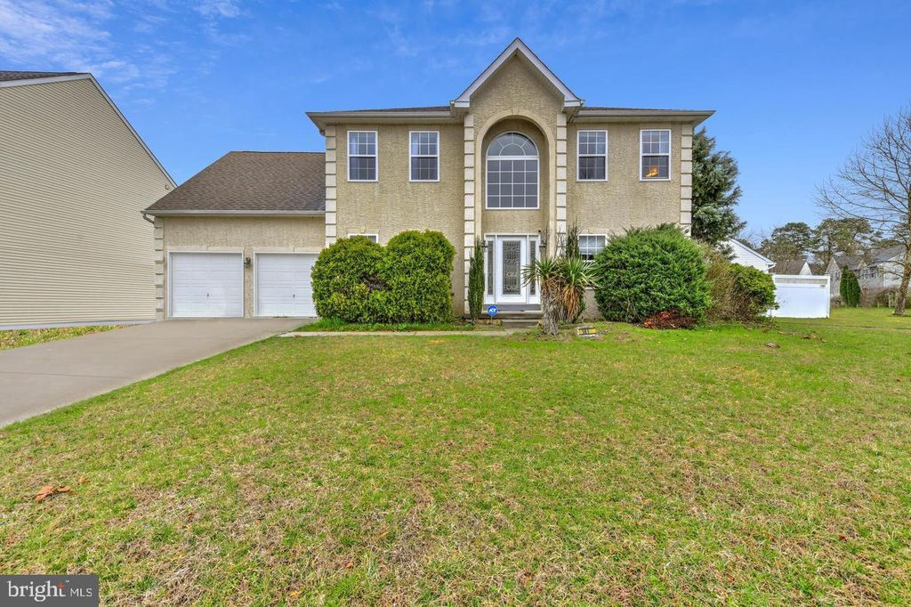 141 QUIET RD, Sicklerville, NJ 08081