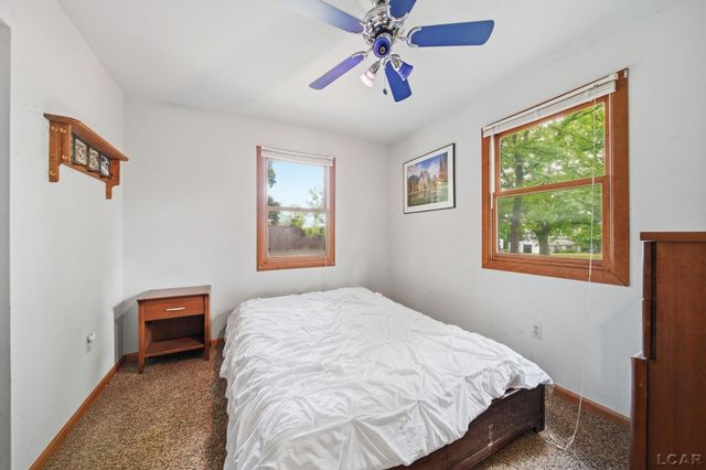 295 Ridgeway Drive, Brooklyn, MI 49230