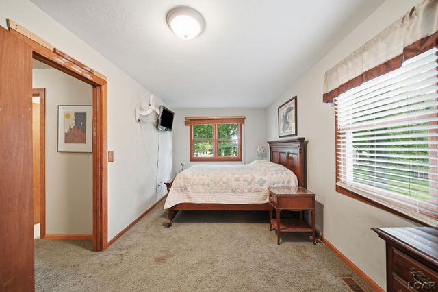 295 Ridgeway Drive, Brooklyn, MI 49230