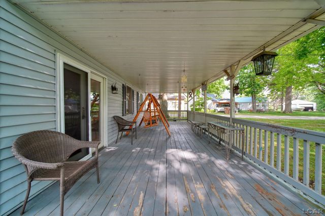 295 Ridgeway Drive, Brooklyn, MI 49230