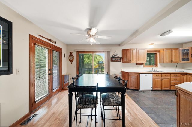 295 Ridgeway Drive, Brooklyn, MI 49230