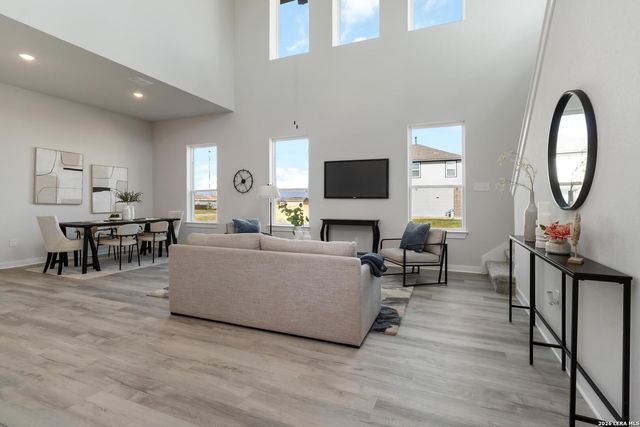 11155 Schmidt Lane, Converse, TX 78109