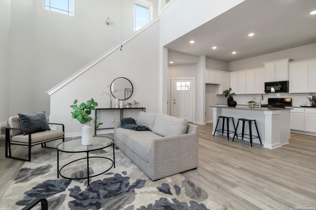 11155 Schmidt Lane, Converse, TX 78109