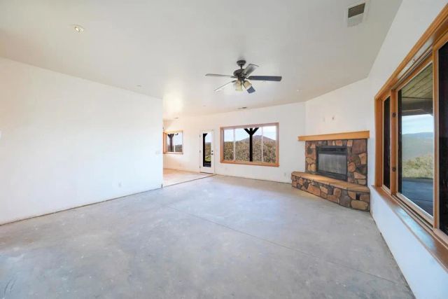 24710 Sutherland Drive, Ramona, CA 92065