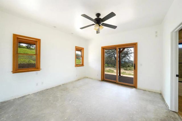 24710 Sutherland Drive, Ramona, CA 92065