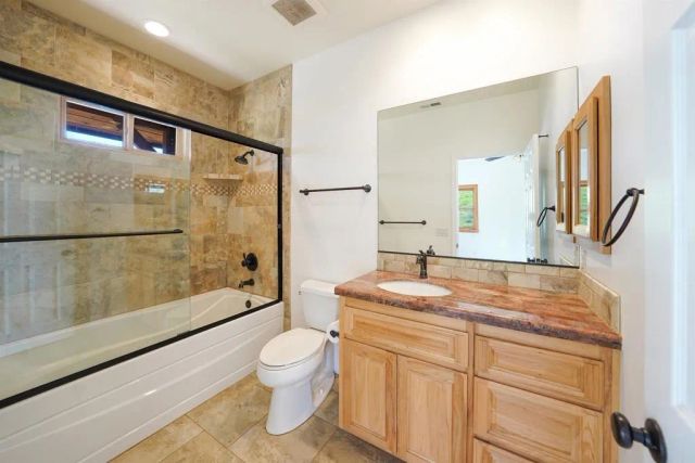 24710 Sutherland Drive, Ramona, CA 92065