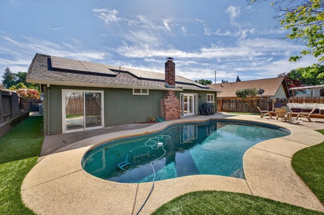 6605 Thunderhead Cir, Orangevale, CA 95662