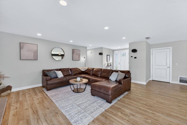 6605 Thunderhead Cir, Orangevale, CA 95662