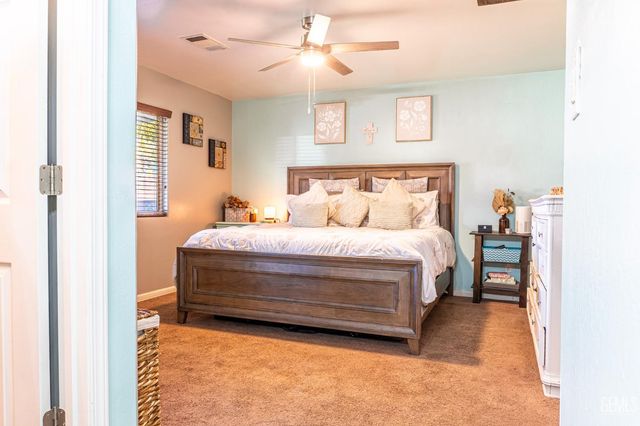 5414 Red Wheat Avenue, Bakersfield, CA 93313