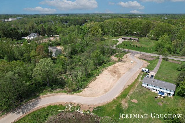 746 W Sedona Hills Court NE, Grand Rapids, MI 49525