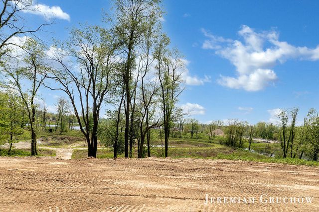 746 W Sedona Hills Court NE, Grand Rapids, MI 49525