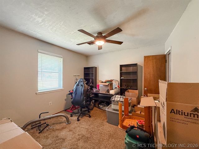 292 N Moccasin Avenue, Tahlequah, OK 74464