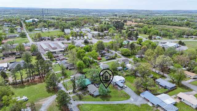 292 N Moccasin Avenue, Tahlequah, OK 74464