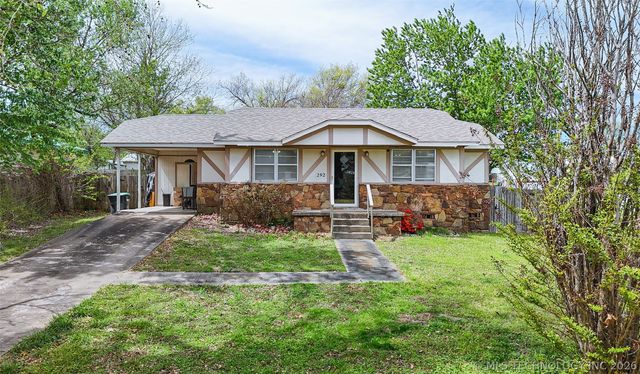292 N Moccasin Avenue, Tahlequah, OK 74464