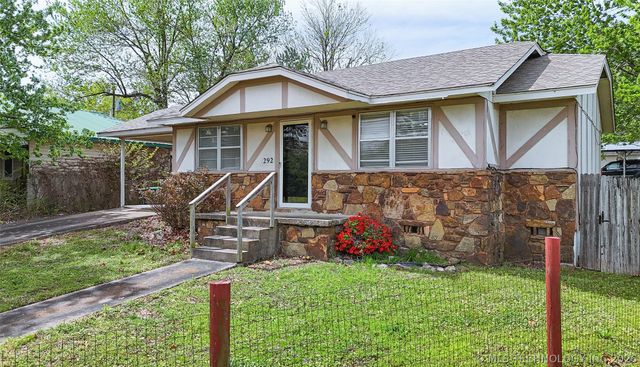 292 N Moccasin Avenue, Tahlequah, OK 74464