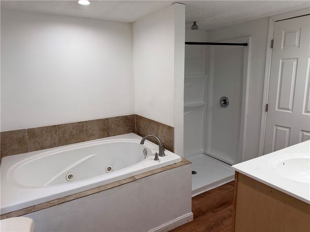 3610 Downing Street, South Park, PA 15129