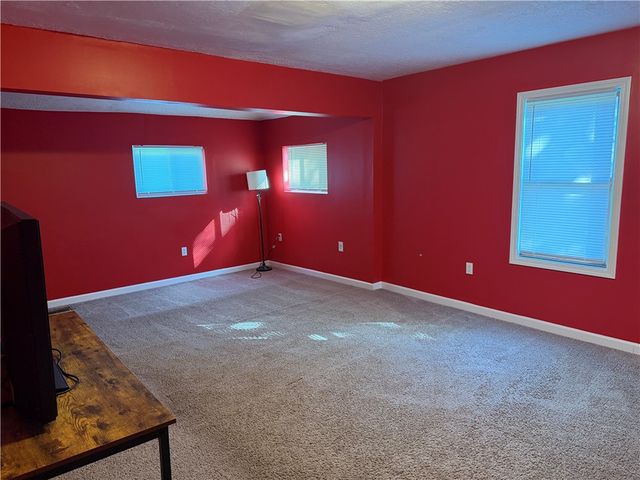 3610 Downing Street, South Park, PA 15129