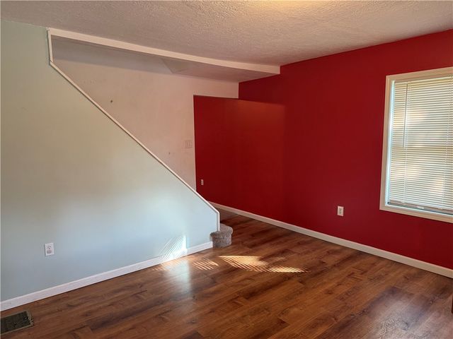 3610 Downing Street, South Park, PA 15129