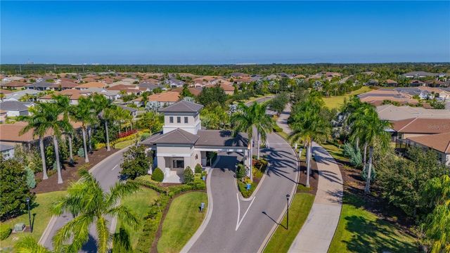 4911 SIENNA ISLES AVENUE, Wimauma, FL 33598